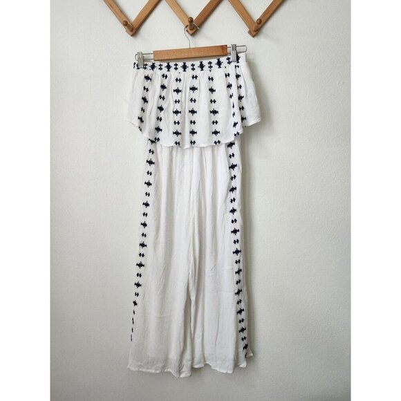 Sincerely Jules white navy embroidered crinkle strapless romper‎ M beach cruise - Picture 1 of 8